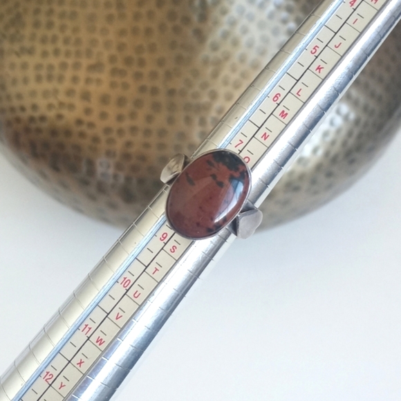 Vintage 925 Silver Ring with Red Jasper/ Mahogany Obsidian Cabochon Gemstone 8 - Picture 2 of 13